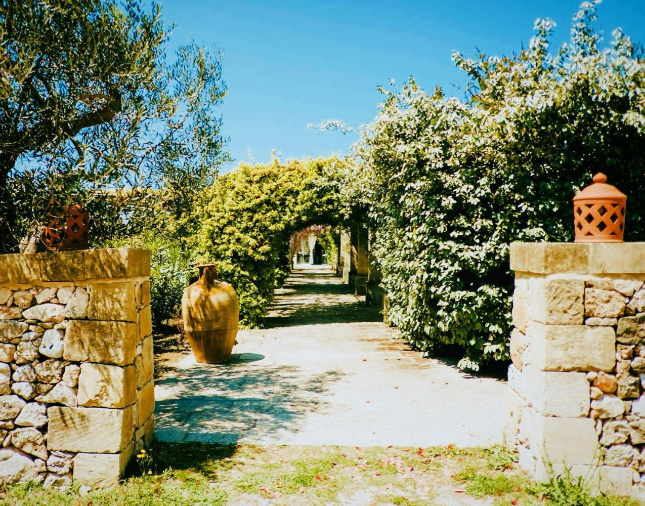 Masseria Vittoria Acaya Exterior photo